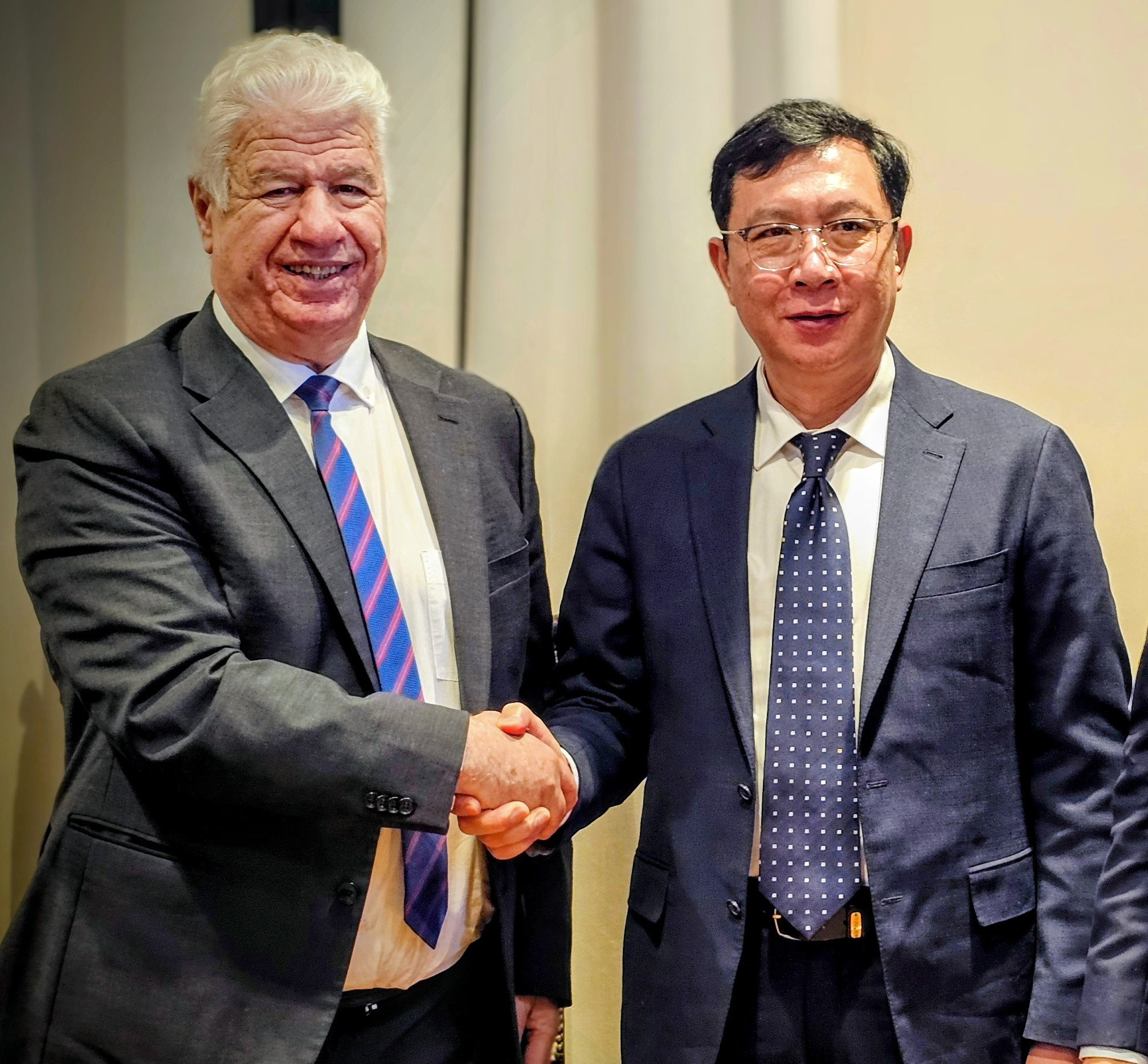 Η Περιφέρεια Ιονίων Νήσων “γέφυρα” Ιονίων Νήσων Κίνας