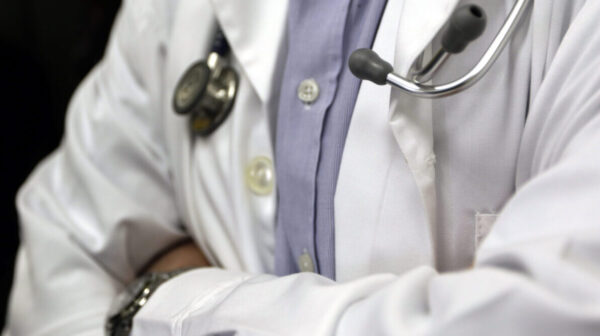 Ιόνια Νησιά: «Κόβουν» το επίδομα και «κόβουν» γιατρούς –Σήμα κινδύνου από τους αγροτικούς ιατρούς