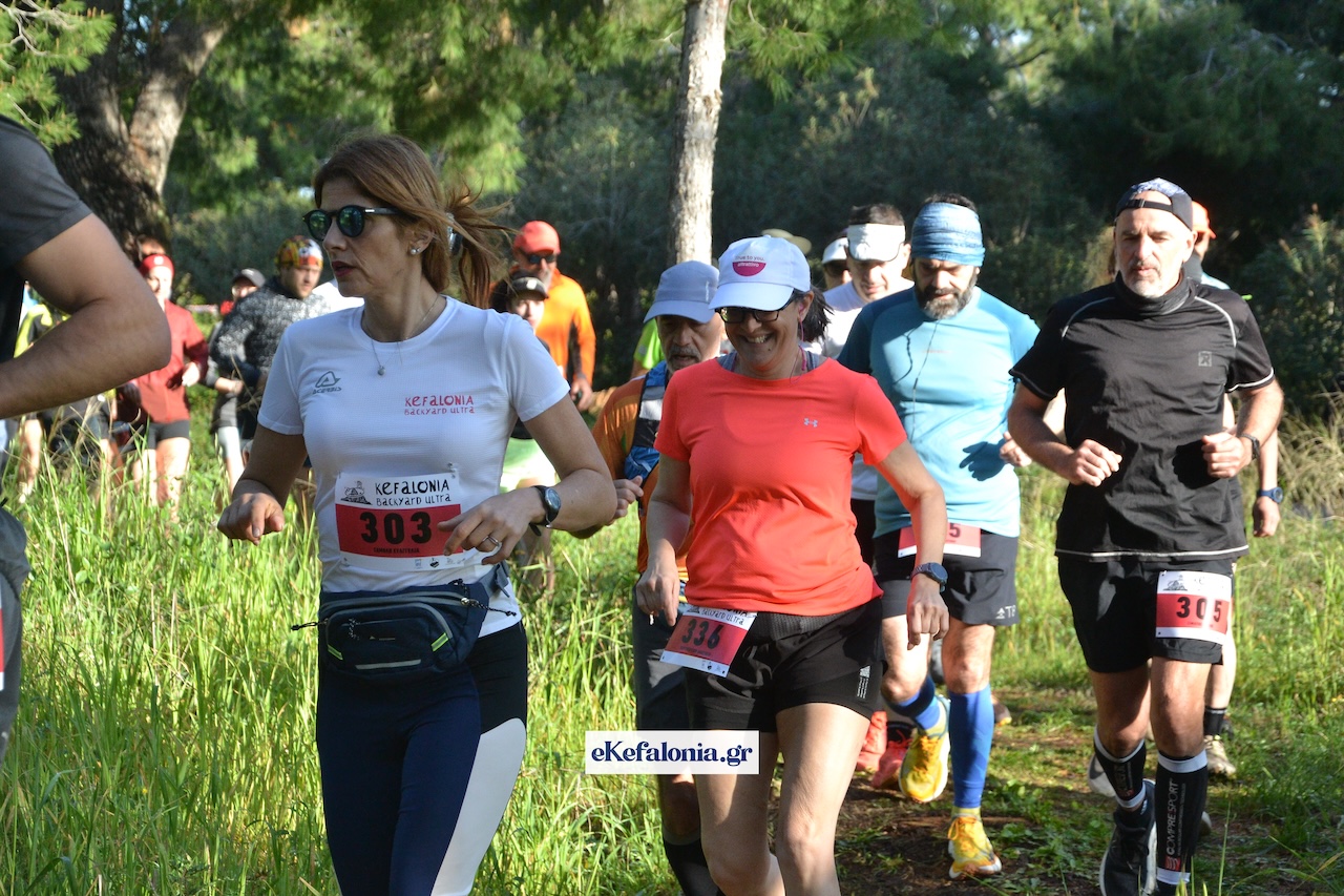 Μάχη αντοχής στο Αργοστόλι: Το Backyard Ultra ξεκίνησε με υψηλές απαιτήσεις [εικόνες +βίντεο]