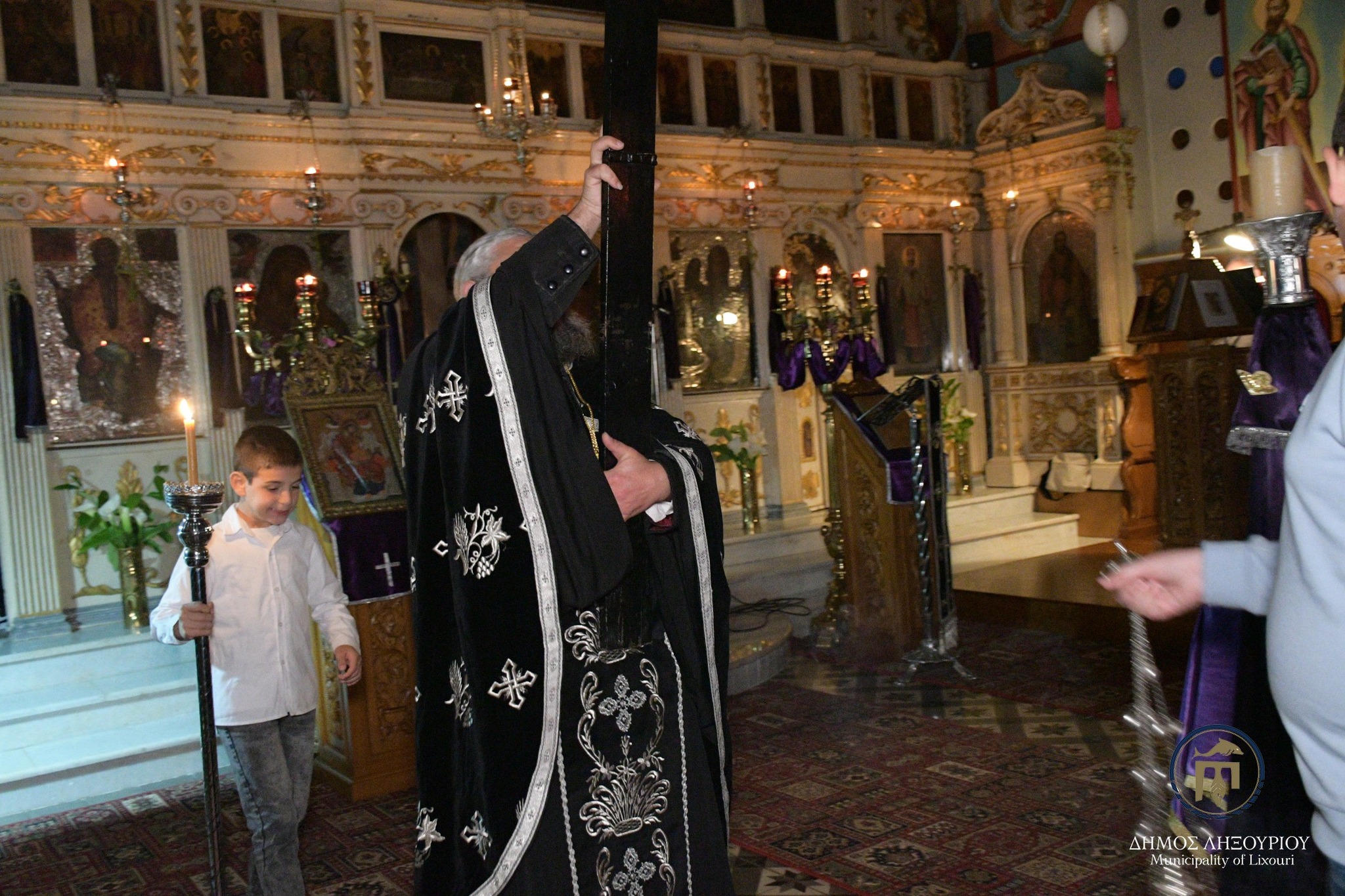Μεγάλη Πέμπτη στο Ληξούρι: Συγκίνηση στην Ακολουθία των Αγίων Παθών στον Άγιο Χαράλαμπο