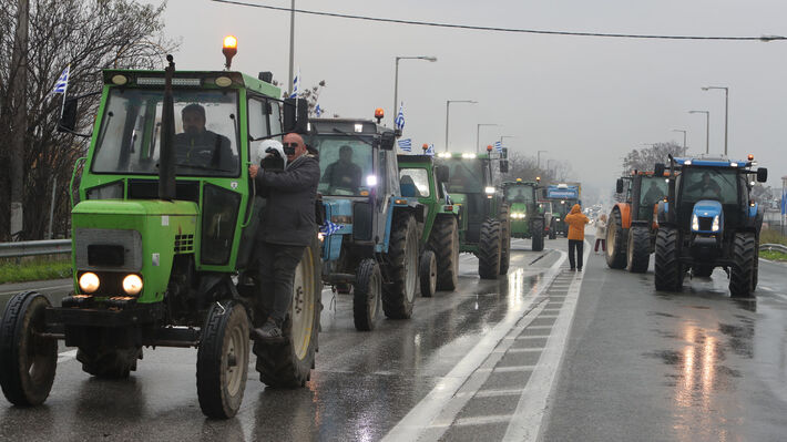 Παράταση για τις μπάρες ασφαλείας στα τρακτέρ
