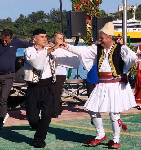 Πρόσκληση από τον Πόρο για μία Πρωτομαγιά με χορό και μουσική!