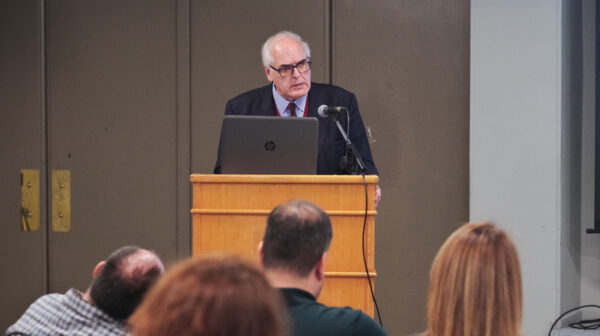 Σπυρίδων Θεοτοκάτος: Δεν υπάρχουν σωτήριες ομπρέλες