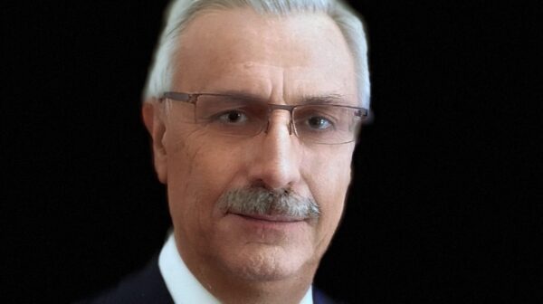 Στην ηγεσία της ΕΕΤΤ ο Ακής Μαρκάτος – Στο επίκεντρο η προστασία των παιδιών στο διαδίκτυο