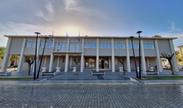 Σύσκεψη για τον συντονισμό των μέτρων αστυνόμευσης ενόψει Πάσχα μεταξύ Δημάρχου, Λιμεναρχείου και Τροχαίας