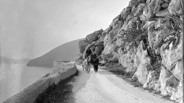 4 Μαΐου 1916: Άμαξα στην Κεφαλονιά [εικόνα]