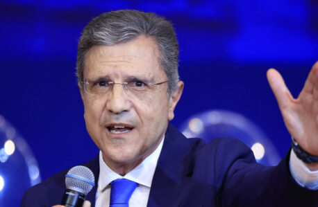 Απάντηση του Κυρ