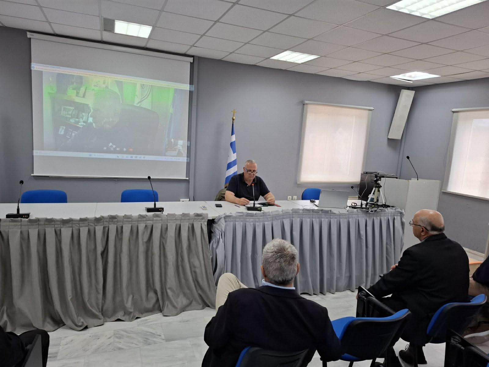Αποδεκατισμένες οι αστυνομικές δυνάμεις – Έντονη ανησυχία στη σύσκεψη φορέων [εικόνες]