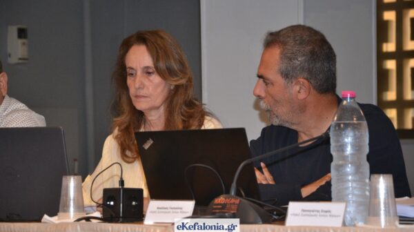 «Η Κεφαλονιά δεν αντέχει άλλη εγκατάλειψη» – Παρέμβαση της Λαϊκής Συσπείρωσης στο Περιφερειακό Συμβούλιο