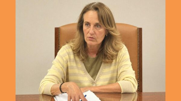 Λαϊκή Συσπείρωση: «Η Κεφαλονιά μένει πίσω – Υποδομές, υγεία και σχολεία στο όριο»