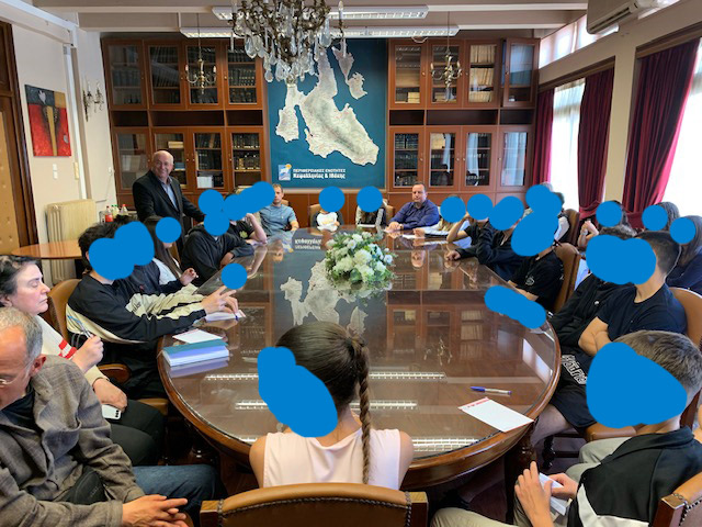 Μαθητές γνώρισαν τη λειτουργία της Περιφέρειας μέσα από τη συνάντηση με τον Σωτήρη Κουρή