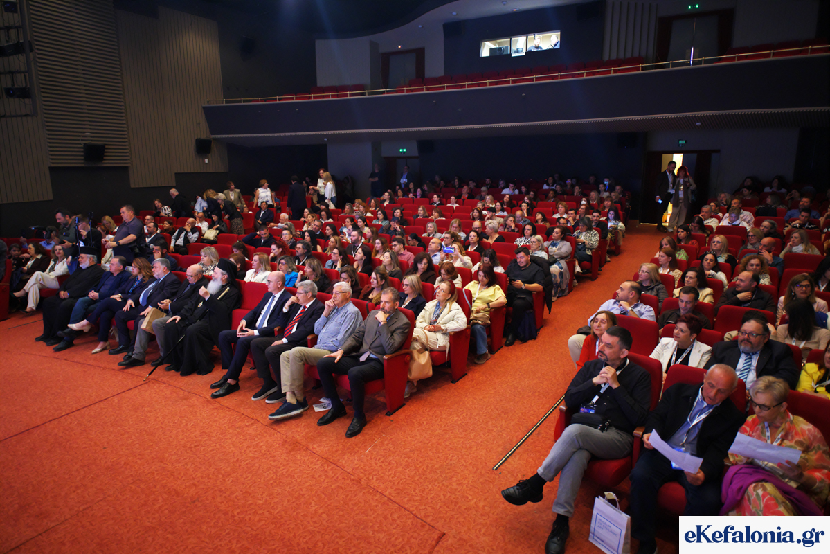 Με μουσική και κεφαλονίτικη φιλοξενία έκλεισε η πρώτη ημέρα του Νοσηλευτικού Συνεδρίου στον Θαλασσόμυλο [εικόνες]