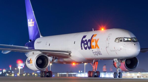 Μετά την Ryanair, τώρα η FedEx αποχωρεί από το αεροδρόμιο «Μακεδονία»