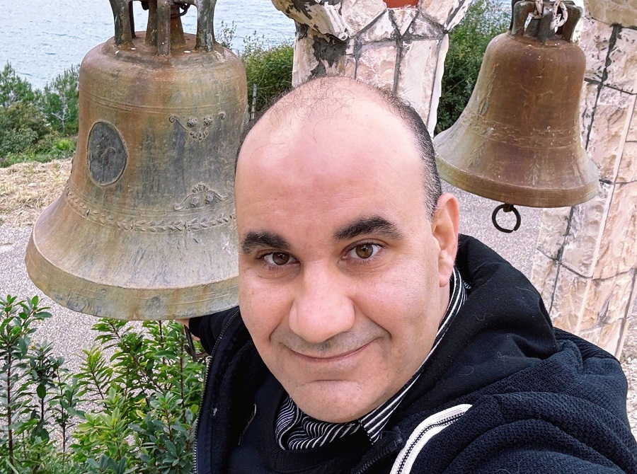 Νέες καμπάνες Αντζουλάτου στον Πόρο: «Γυρίζουμε σελίδα — αυτή τη φορά σωστά»