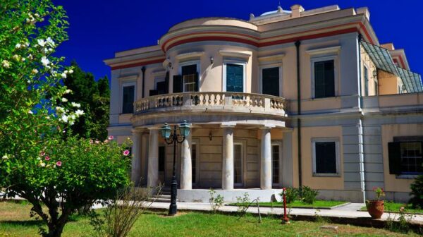 Περιφέρεια Ιονίων Νήσων: Έργο -παρέμβαση για το ιστορικό κτήμα Mon Repos