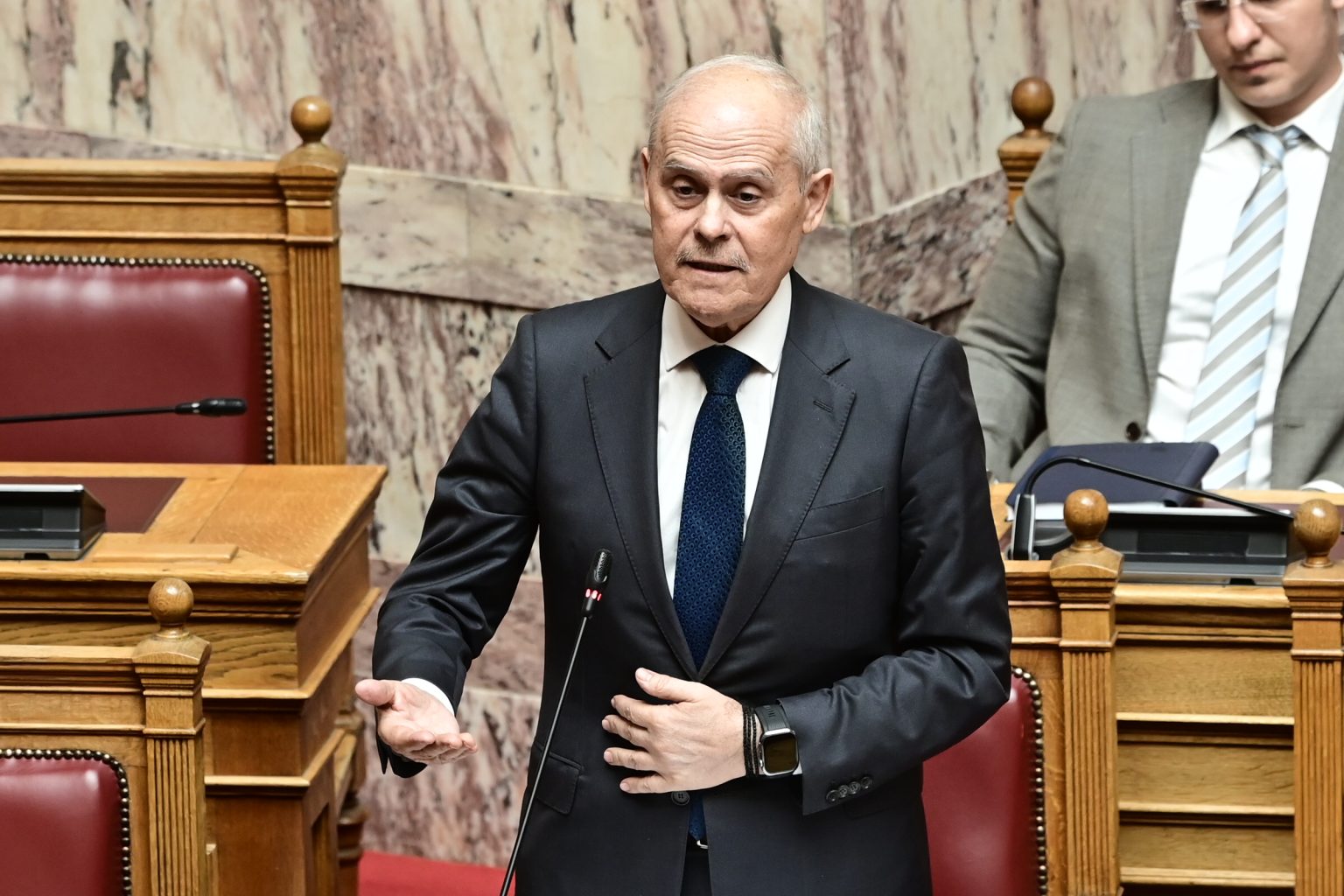 Πέθανε ο υφυπουργός Περιβάλλοντος Νίκος Ταγαράς