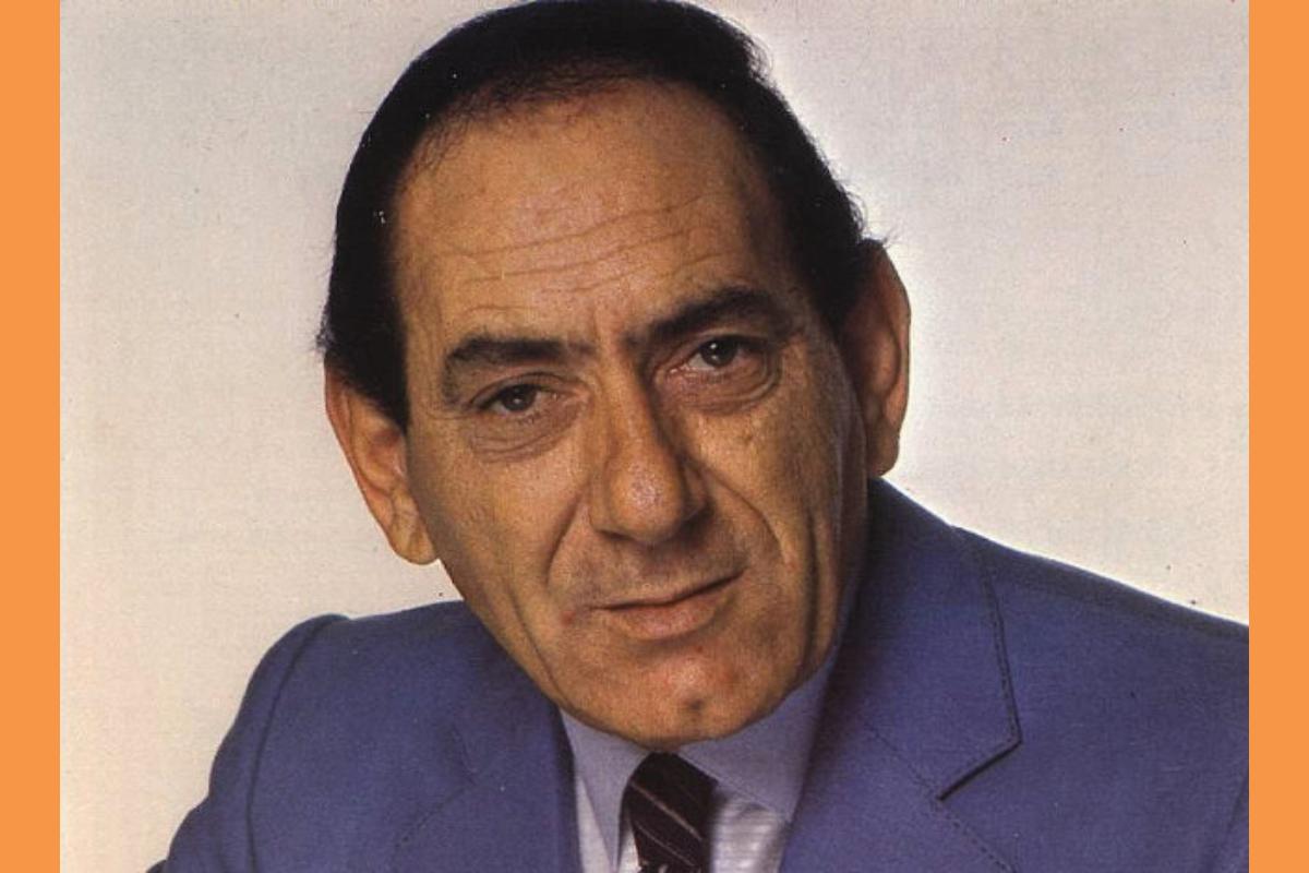 Στράτος Διονυσίου