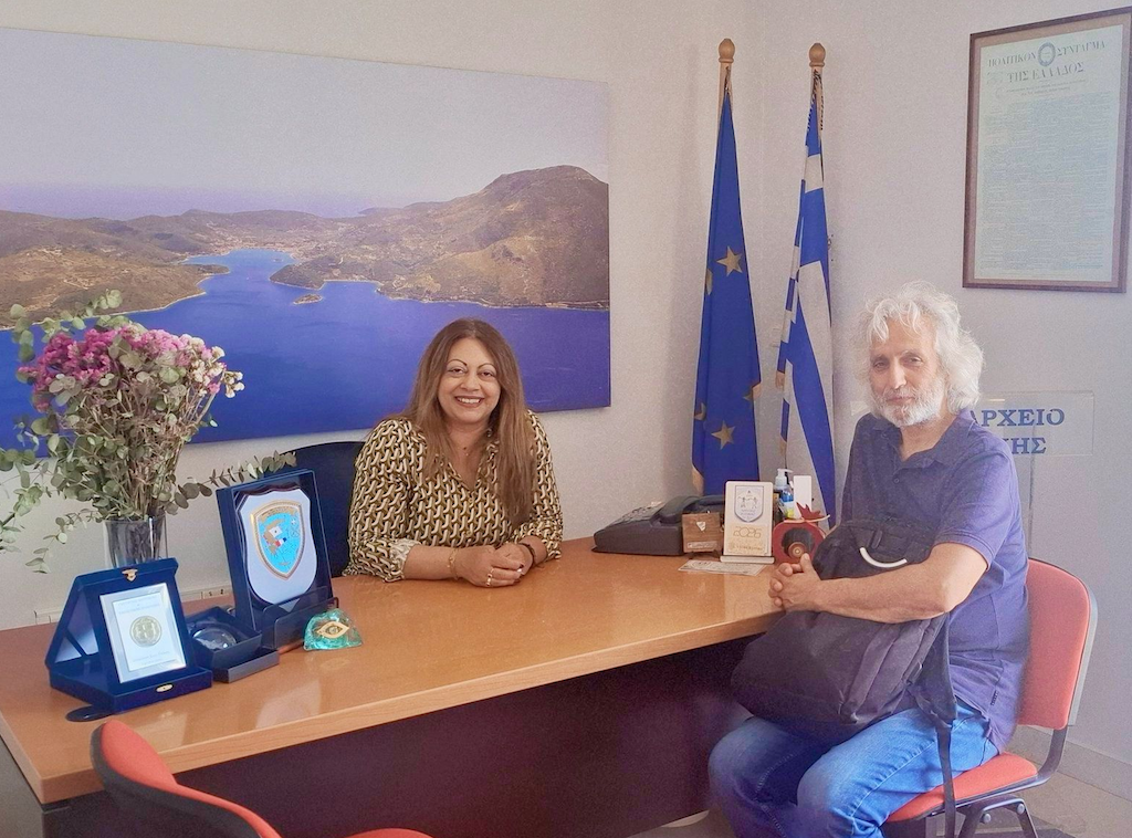 Συνάντηση Βαρδαραμάτου – Σαρδελή για τα προβλήματα των σχολείων της Ιθάκης