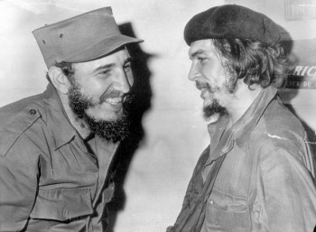 Ο Τσε Γκεβάρα με τον Φιντέλ Κάστρο το 1959