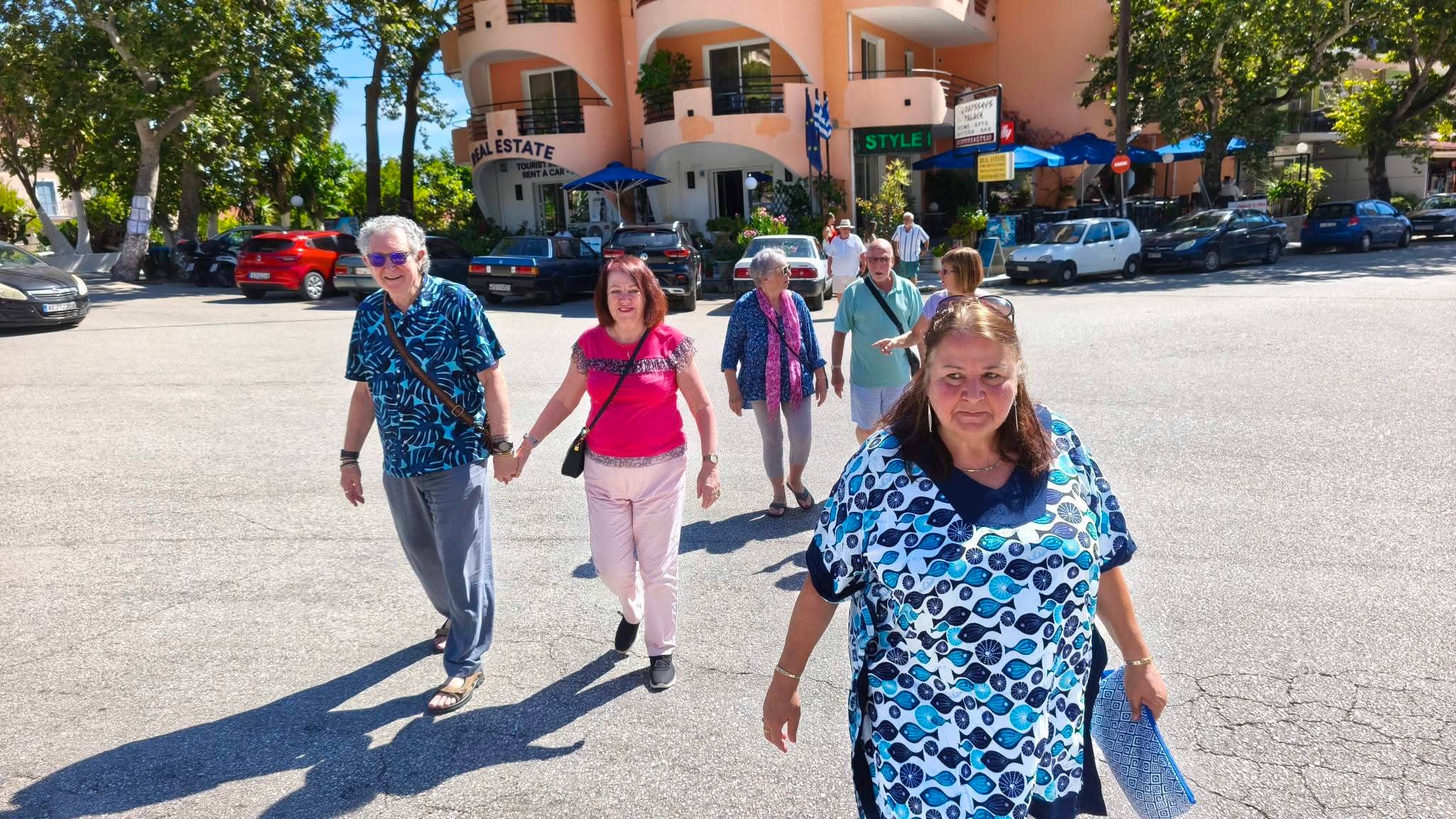 Ιστορική συνάντηση με απόγονο ναύτη του Υποβρυχίου Περσέας στον Πόρο [εικόνες]