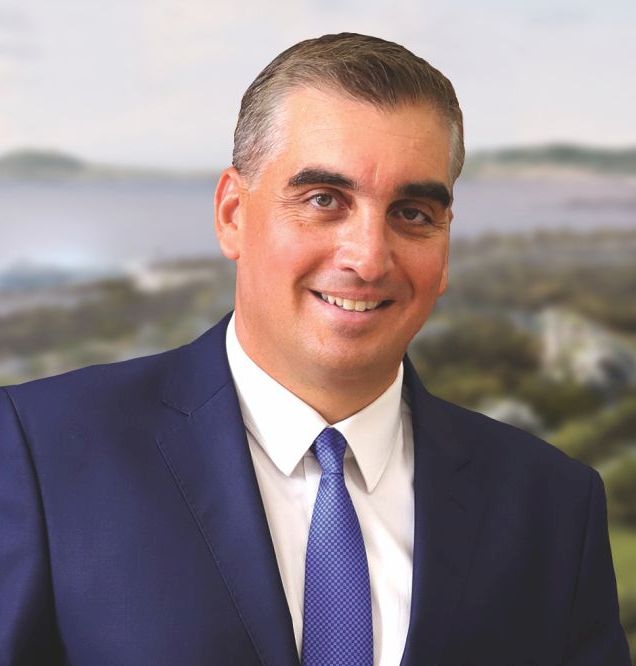 Σε 3 λεπτά σβήστηκε η φωτιά στον Υμηττό!