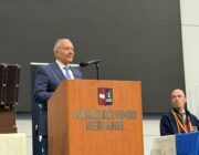 Στέφανος Γκίκας προς αποφοίτους του μεταπτυχιακού προγράμματος