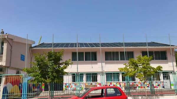 Ανακατασκευή στέγης στο Γυμνάσιο και Λύκειο Πάστρας από τον Δήμο Αργοστολίου