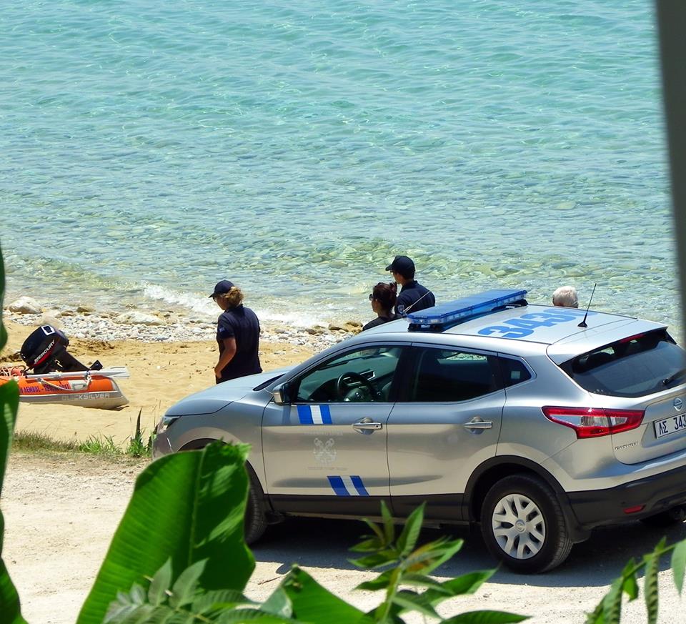 Επιτυχής διάσωση 67χρονου Τσέχου λουόμενου, στο Ξι