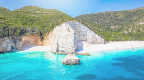 Η Φτέρη στις 10 καλύτερες παραλίες της Ευρώπης για το 2026