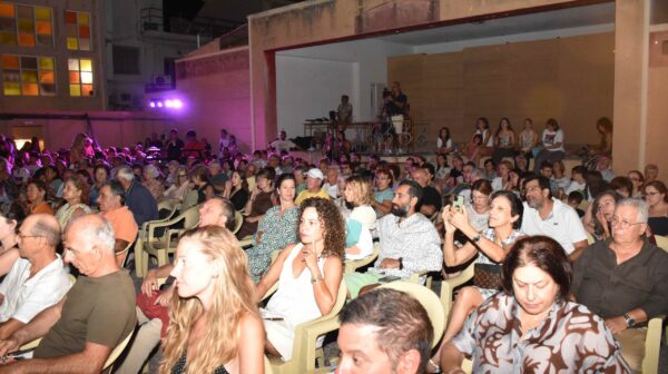 «Jazz Moonlight»: Μια μαγική βραδιά κάτω από το φως του φεγγαριού –Πλημμύρισε κόσμο η Φιλαρμονική Σχολή Κεφαλληνίας