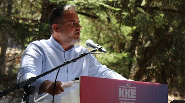 ΚΚΕ: Μαζική εκδήλωση στον Αίνο για τα 80 χρόνια του Δημοκρατικού Στρατού Ελλάδας [εικόνες]