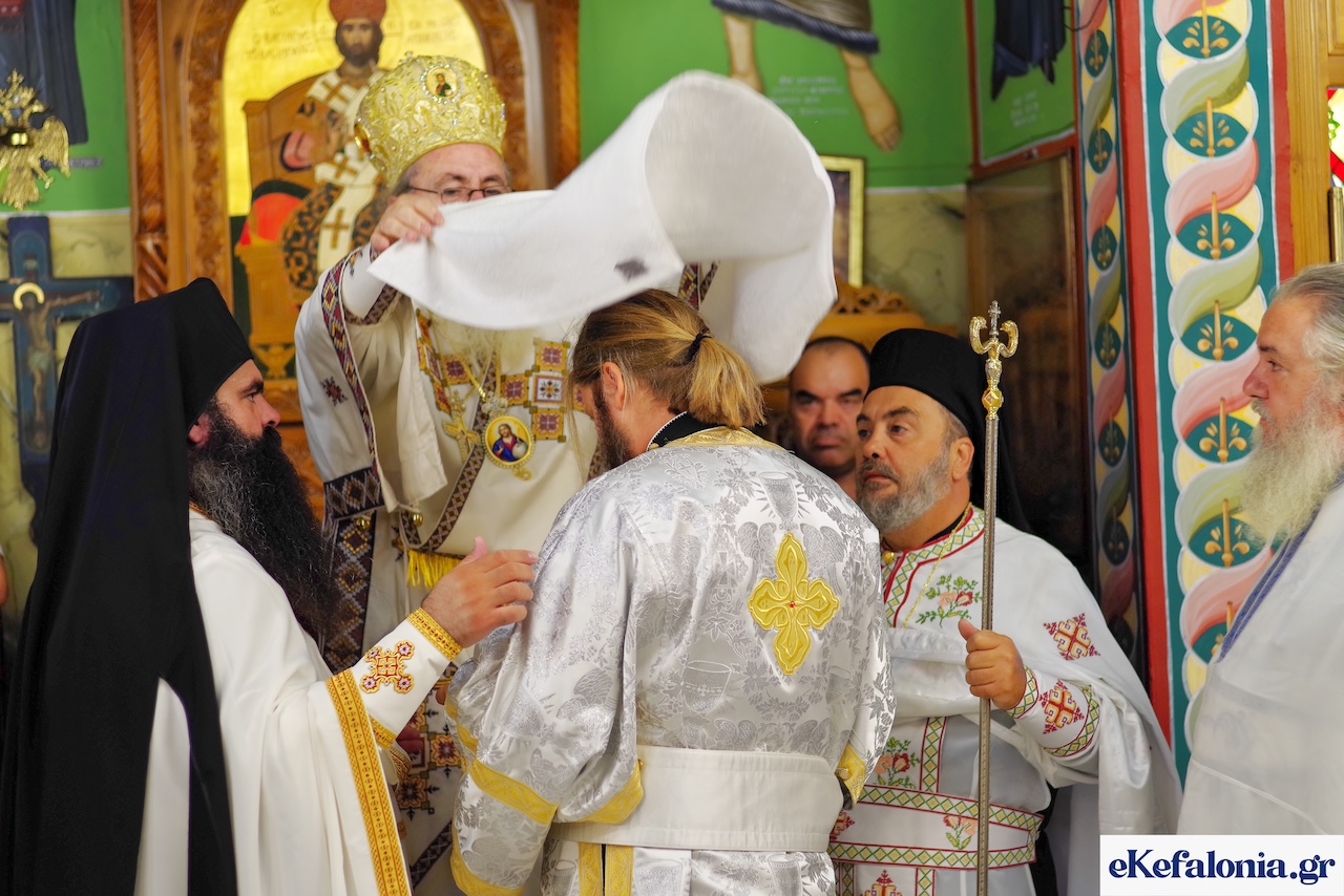 Νέος Διάκονος στην Ιερά Μητρόπολη Κεφαλληνίας –Με κατάνυξη η χειροτονία του Σεβαστιανού Καμπέρη