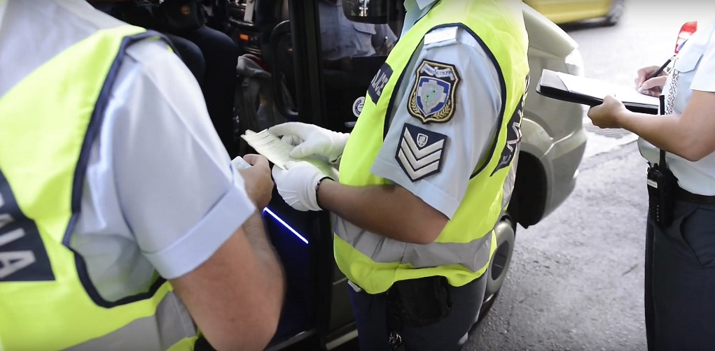 Συνελήφθη στην Κεφαλονιά 40χρονος που οδηγούσε χωρίς δίπλωμα – Του είχε αφαιρεθεί για παράβαση του ΚΟΚ