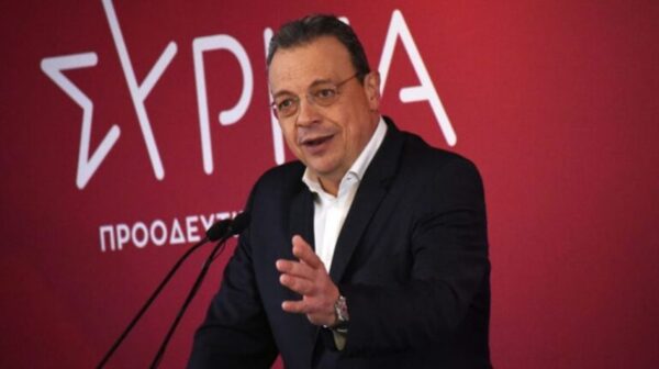 ΣΥΡΙΖΑ: Ανεξαρτητοποιήθηκε ο Σωκράτης Φάμελλος