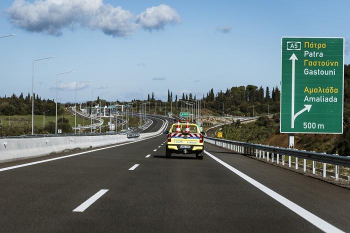 Τέλος τα φορτηγά στον παράδρομο της Εθνικής Οδού Πάτρα Πύργος  Για ποιον λόγο απαγορεύονται