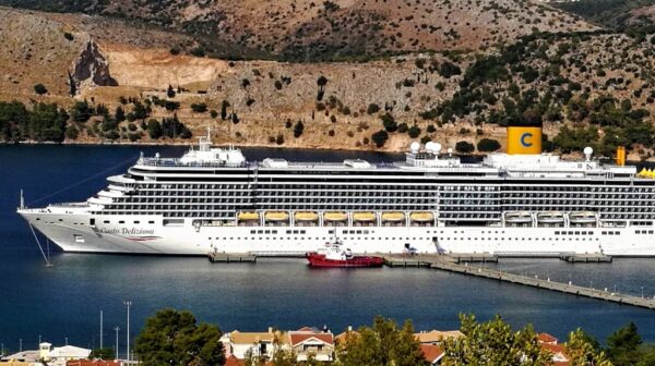 Το Costa Deliziosa προσέγγισε σήμερα το νησί μας