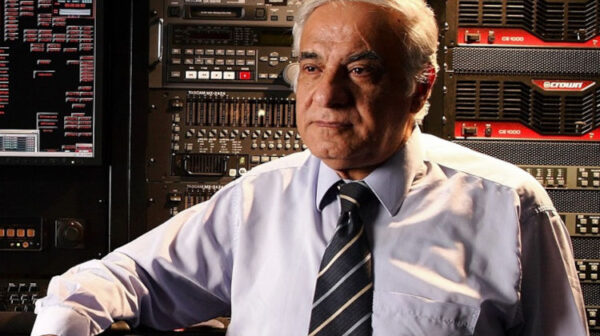 Διονύσης Σιμόπουλος: Ο αστροφυσικός που εκλαΐκευσε την επιστήμη