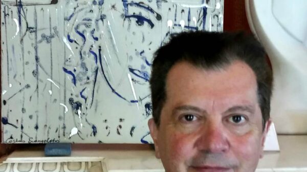 Εγκαίνια της έκθεσης του Κώστα Ευαγγελάτου στη σύγχρονη πινακοθήκη “villa Ροδόπη”, στις 8 Αυγούστου