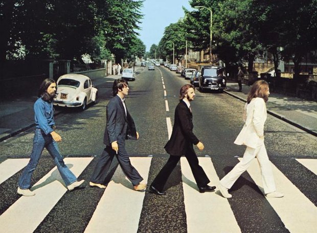 Οι Beatles διασχίζουν την Abbey Road
