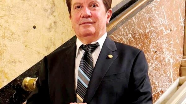 «Οι μορφοπλαστικές αναπλάσεις» του Κώστα Ευαγγελάτου
