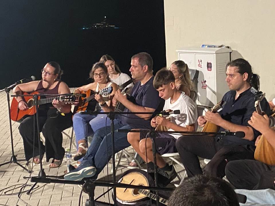Ρωσσέτος Λούζης: «Η μουσική νίκησε τον δυνατό άνεμο στην 9η Εορτή Πολιτισμού»