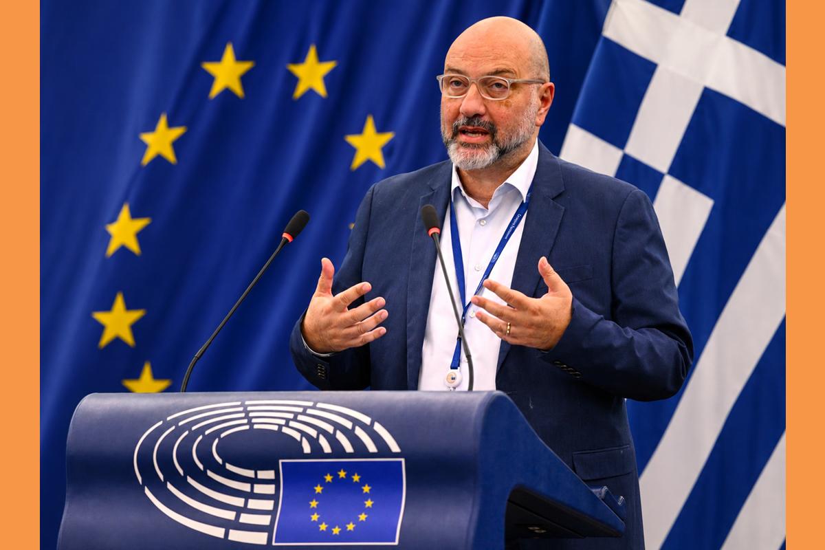 Σάκης Αρναούτογλου: Δύο χρόνια στην Ευρωβουλή με την Ελλάδα στο επίκεντρο