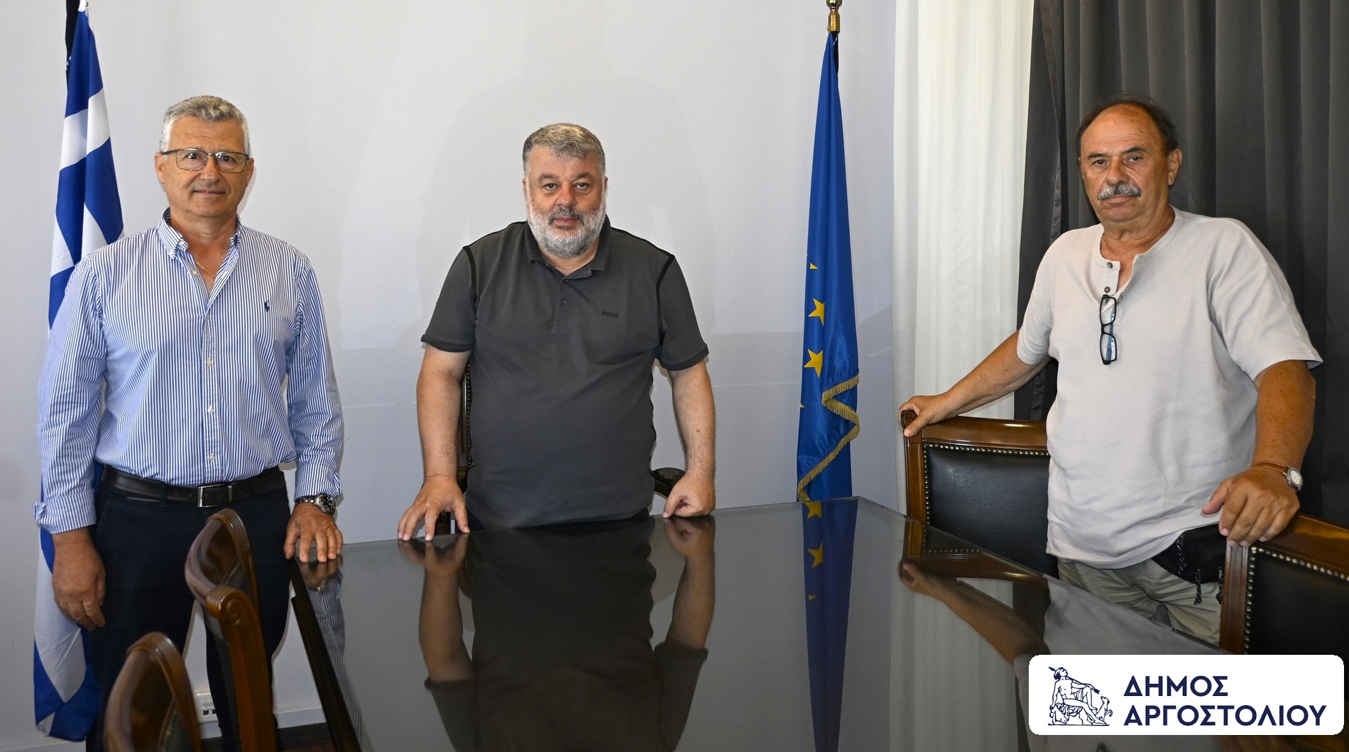 Συνάντηση Δημάρχου με μέλη του ΔΣ του Κυνηγετικού Συλλόγου Αργοστολίου