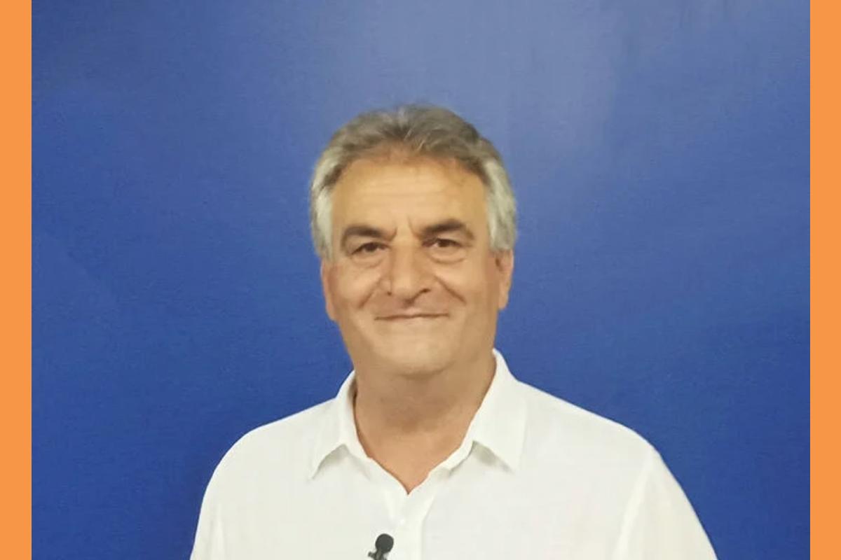 Τα… γυρνάει ο αντιπεριφερειάρχης που πρότεινε τη μετονομασία των Επτανήσων σε νησιά του Οδυσσέα
