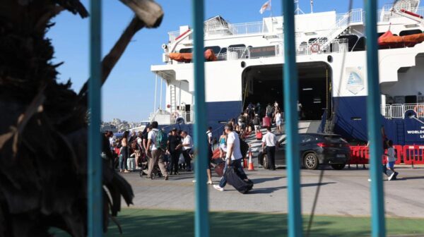 ΤτΕ: Υψηλά κέρδη για τις ταξιδιωτικές εταιρείες – Στα 8,8 δισ
