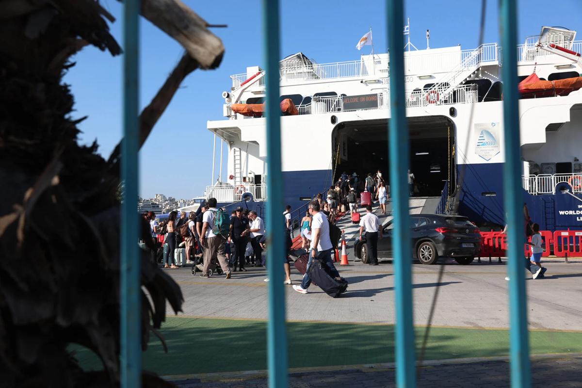 ΤτΕ: Υψηλά κέρδη για τις ταξιδιωτικές εταιρείες – Στα 8,8 δισ