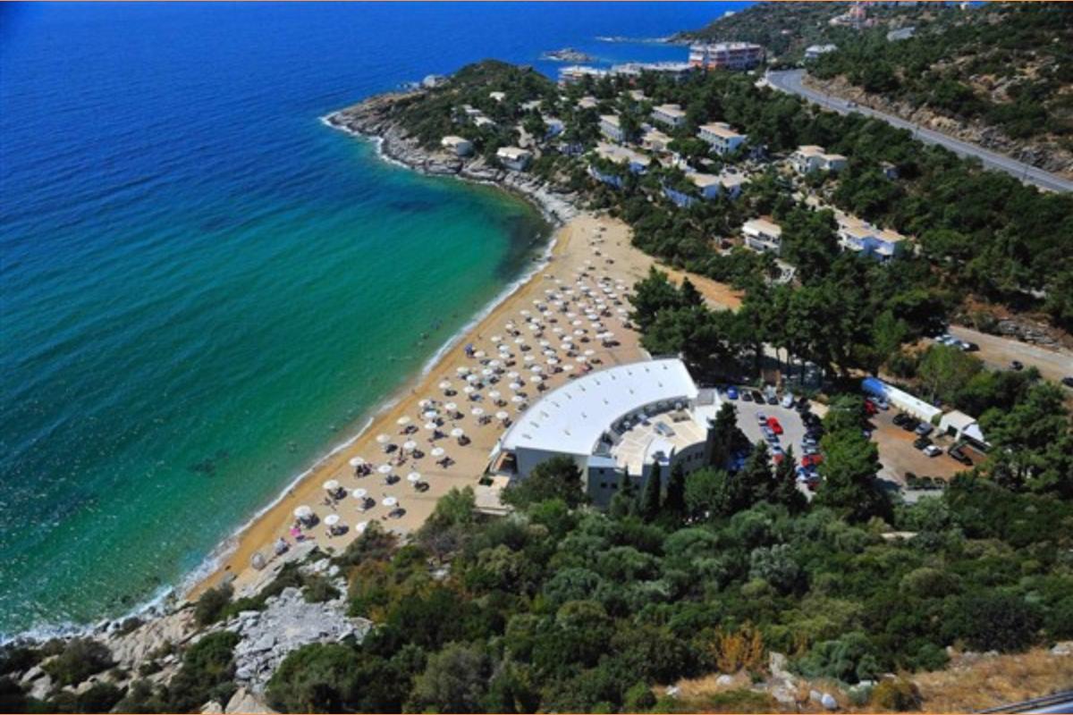 ΥΠΕΝ: τι αλλάζει στην εκτός σχεδίου και σε ζώνη ακτής, για τουριστική δόμηση