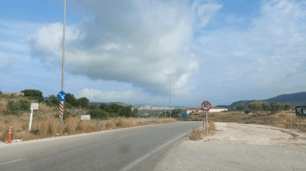 Ανατροπή αμαξιού στον 2ο κόμβο της Κρανιάς, με τις πρώτες βροχοπτώσεις