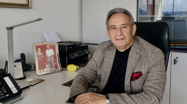 Παύλος: Νέο άρθρο που ζεματάει!