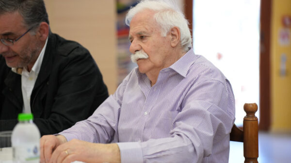 Πέτρος Πετράτος: «Μετά το κάζο στα Βιλατώρια, μπορεί να παραμένει Αντιδήμαρχος Πολιτισμού η Ελένη Λουκέρη;»